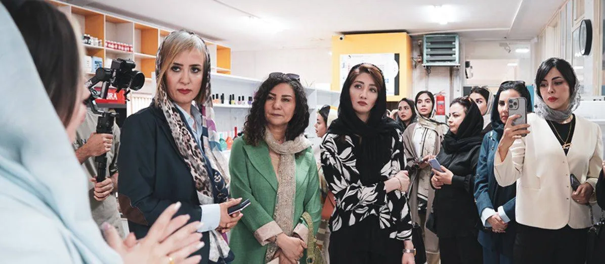 بازدید بانوان کارآفرین از خطوط تولید کارخانه اوژن